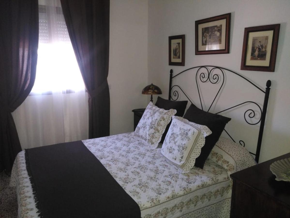 Casa Rural Las Palmeras รอนดา ภายนอก รูปภาพ